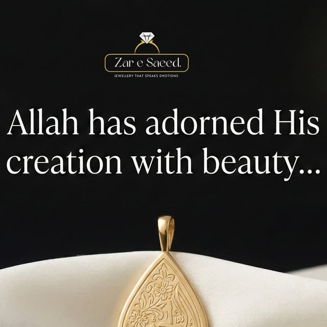 Gold calligraphy pendant by Zar-e-Saeed